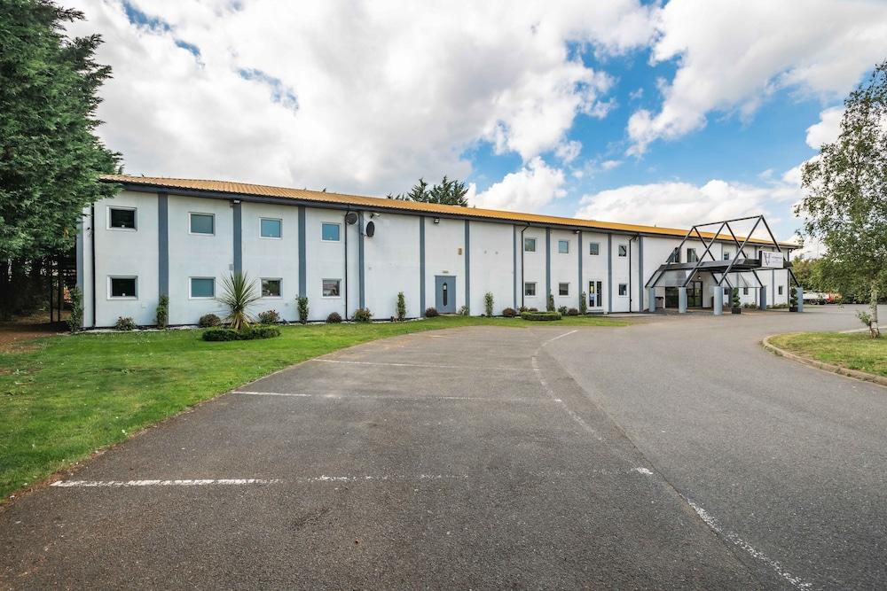 Peterborough By Verve Exterior photo